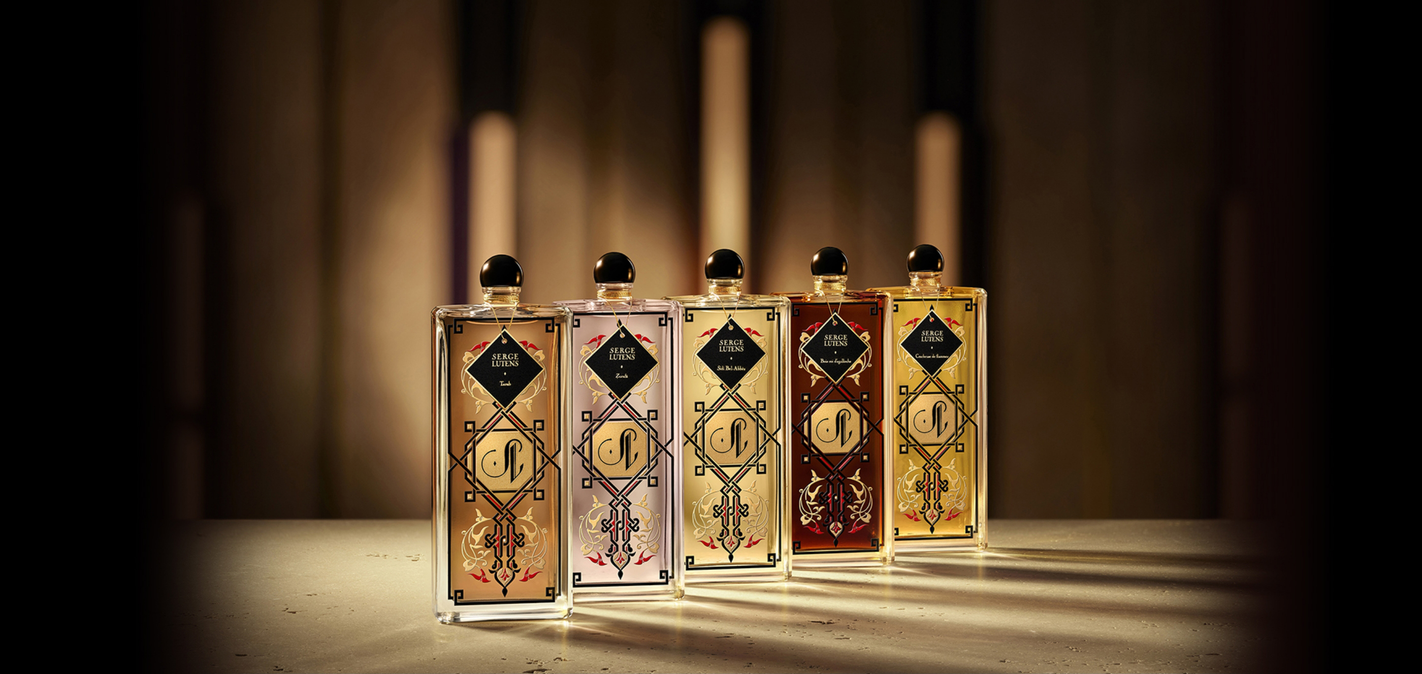 ロワイヨームデリュミエール[光の王国］